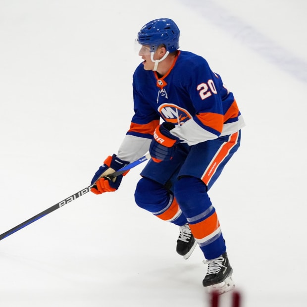 Islanders & Leadership Decisions - The Hockey News New York