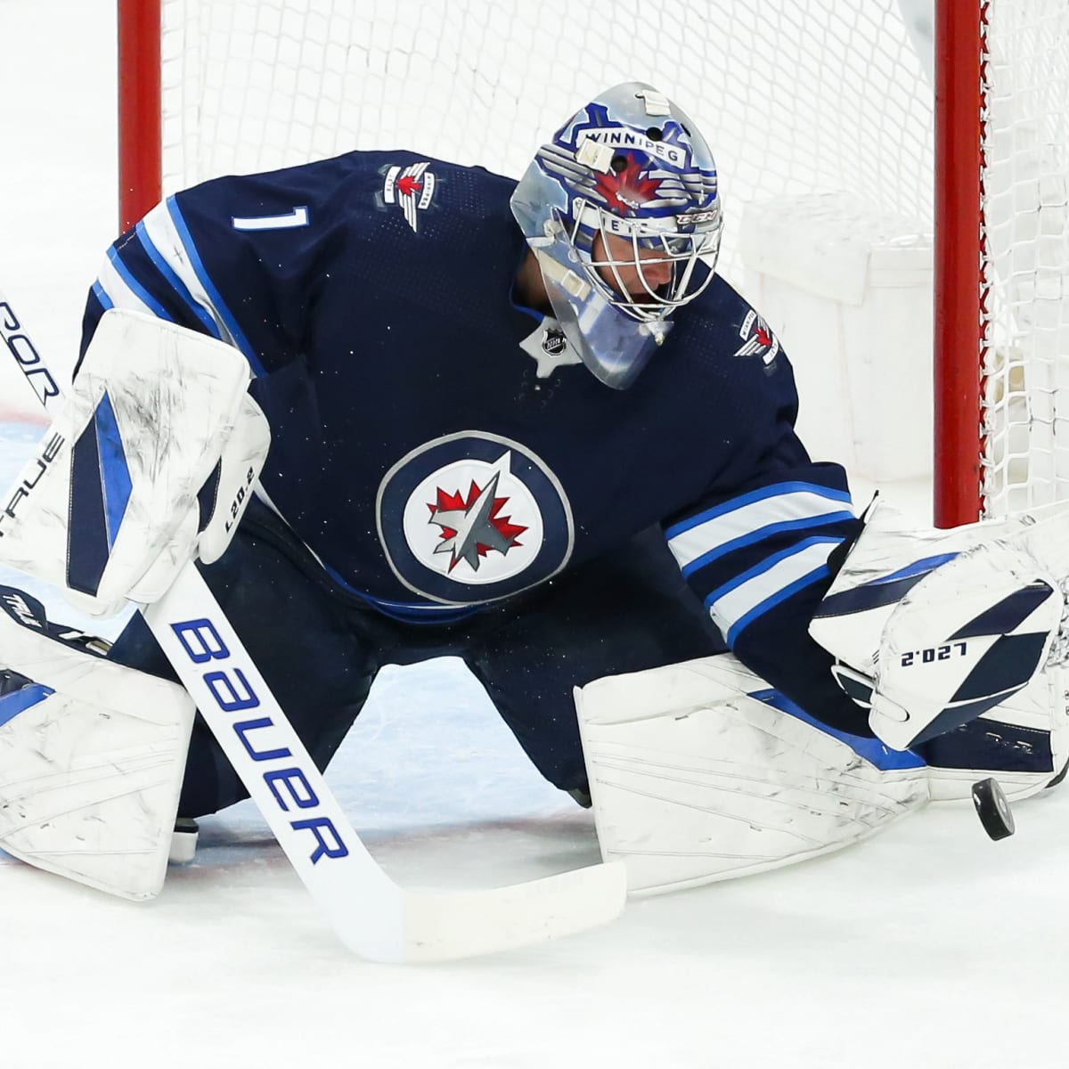 Observations: Sabres' top line puts on a 'show,' Eric Comrie stands tall in  Winnipeg