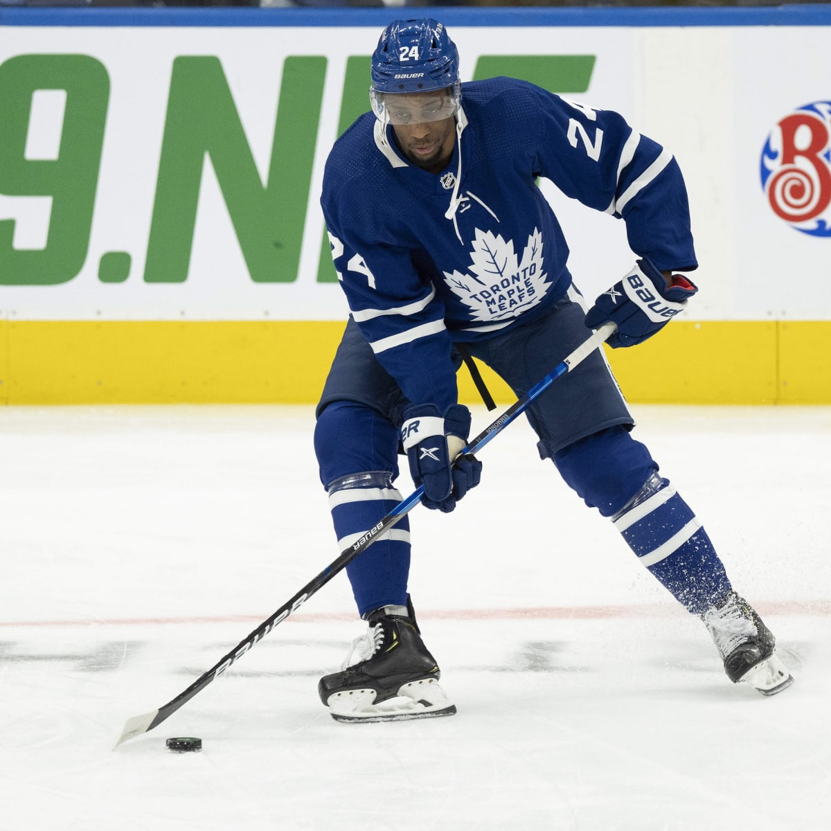 Wayne Simmonds appears to be back in the fold for the Leafs - HockeyFeed