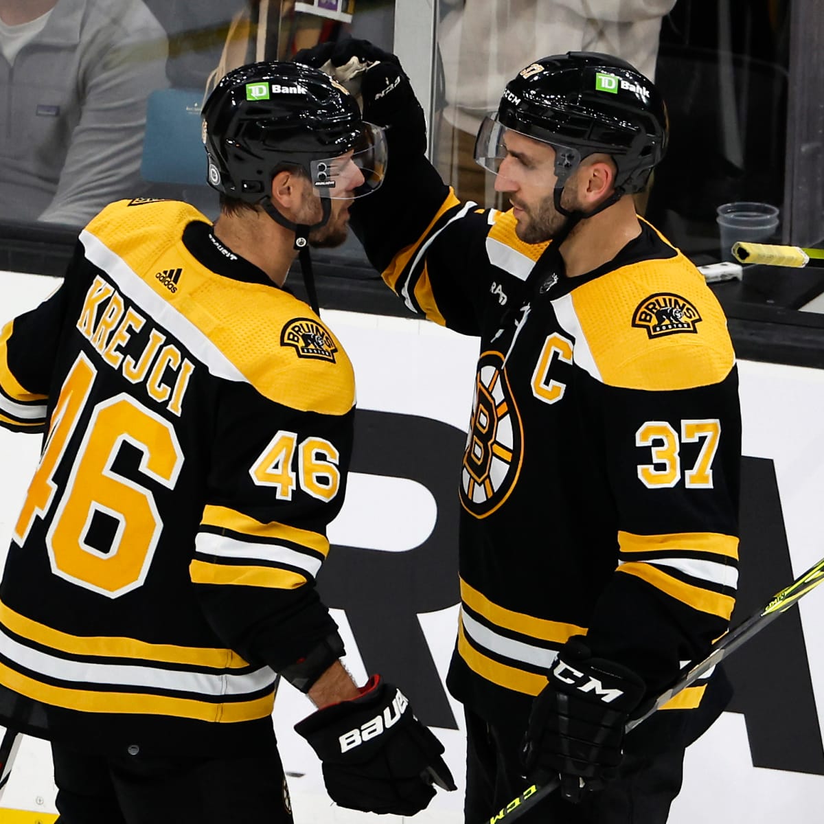 Patrice Bergeron to sit out next two Bruins games with lower body