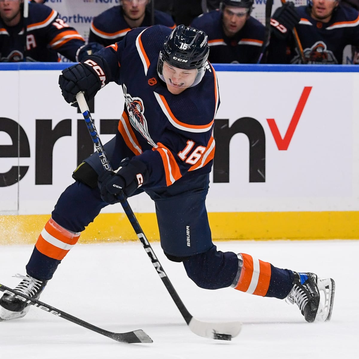 Islanders' Aatu Raty scores first career NHL goal vs. Panthers 