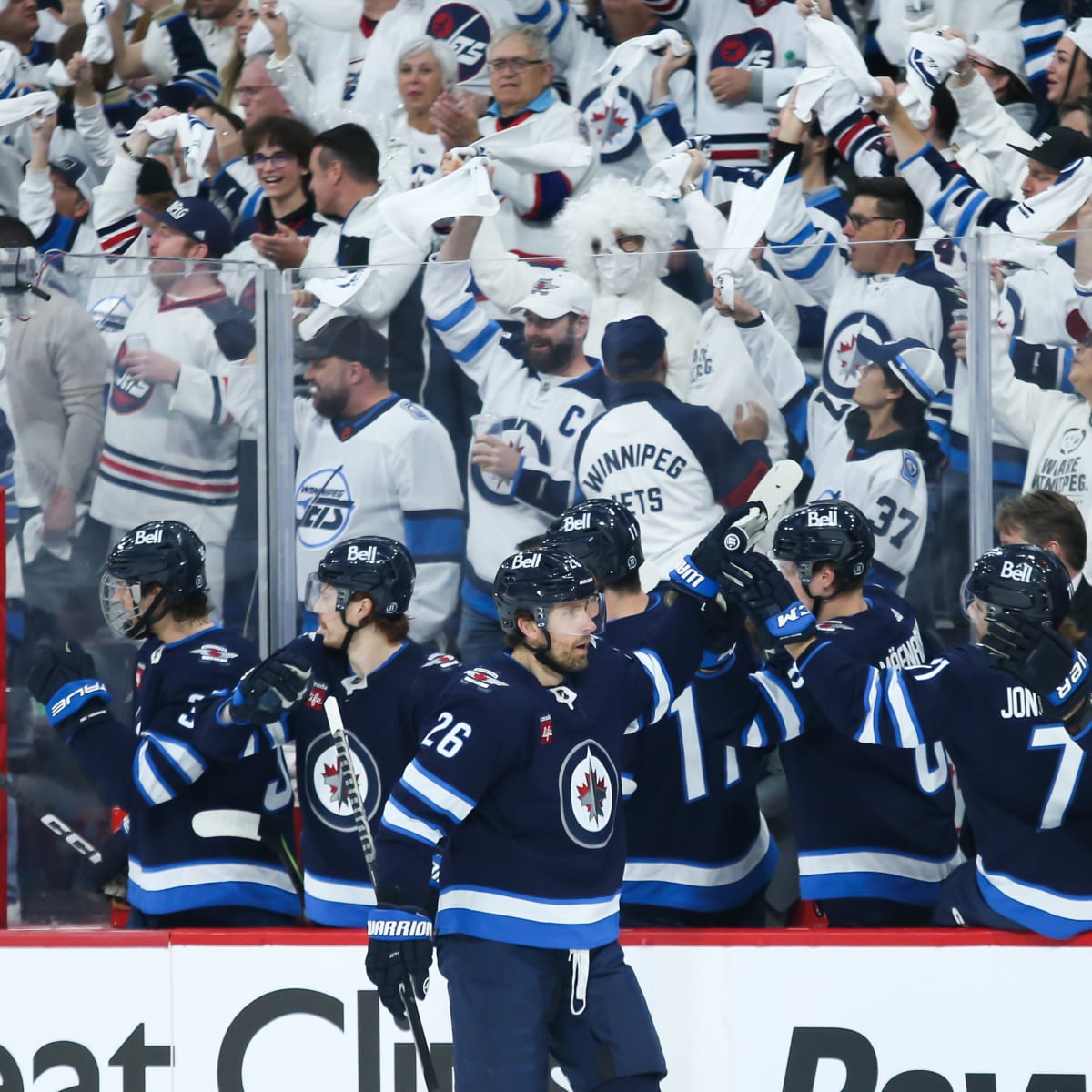 Winnipeg Jets win on the ice and in the stands with team's 1st