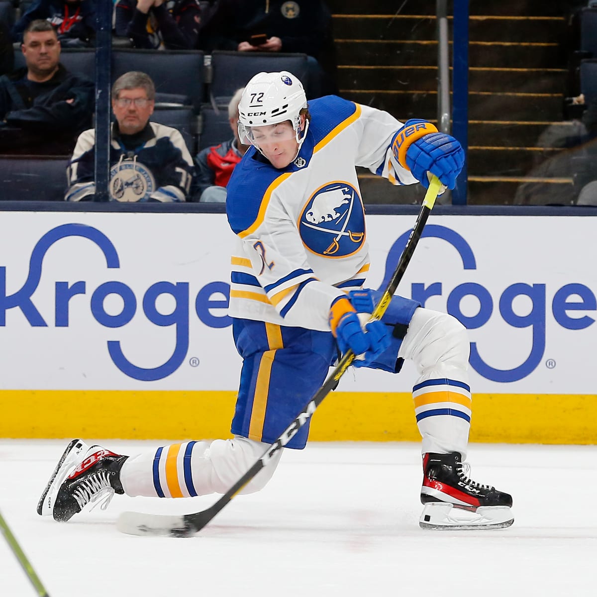 Thompson has 3 goals, 3 assists as Sabres beat Red Wings