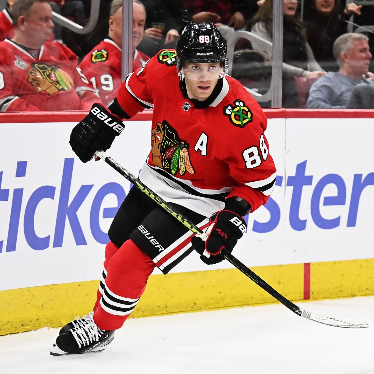 Patrick Kane waives no-move clause to join Rangers, eyes 4th