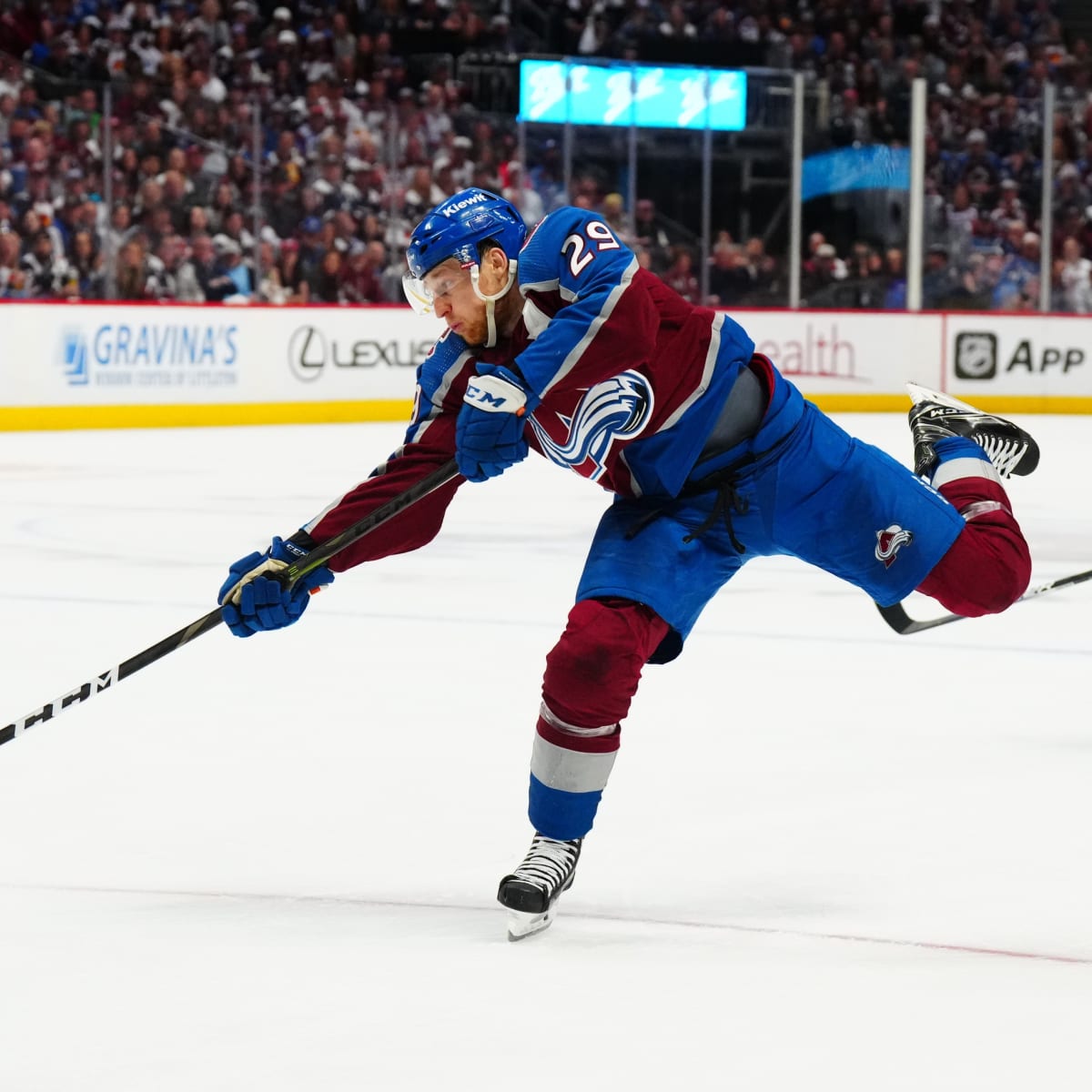 Nova Scotia's Nathan MacKinnon becomes highest-paid player in the NHL