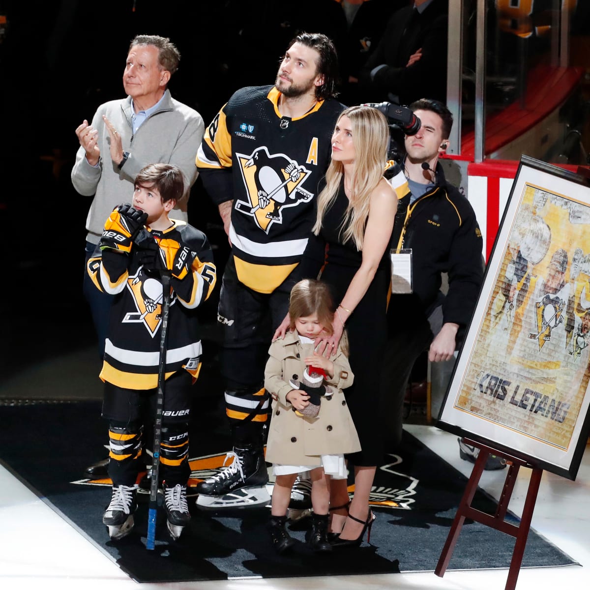 Penguins' Kris Letang sees Masterton Trophy win as 'family award
