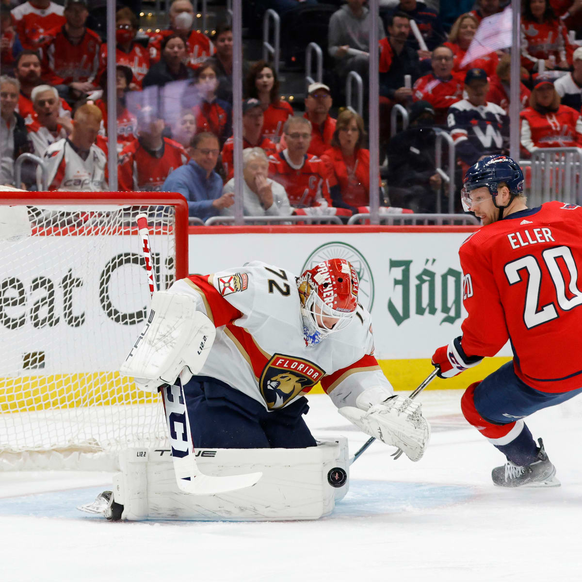 Florida Panthers clinch franchise's first Presidents' Trophy, top seed in  playoffs - ESPN