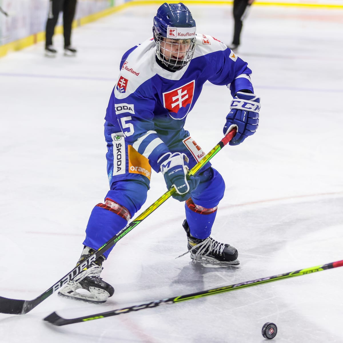 17-year-old Juraj Slafkovsky impresses in Olympic debut despite Slovakia's  loss to Finland