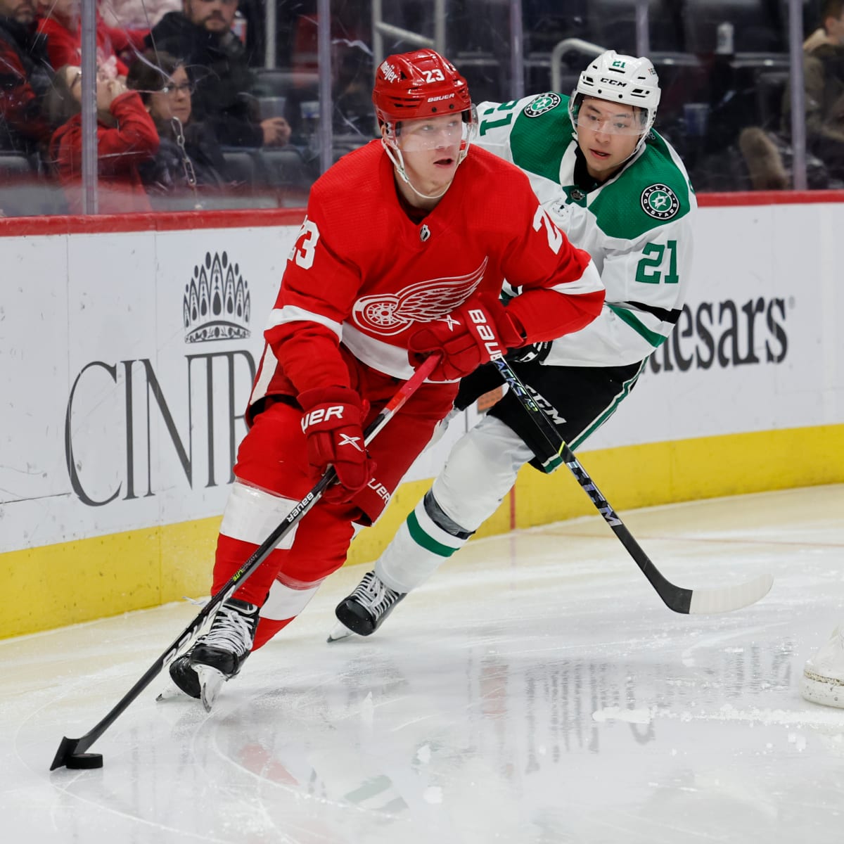 Red Wings place F Jakub Vrana on waivers