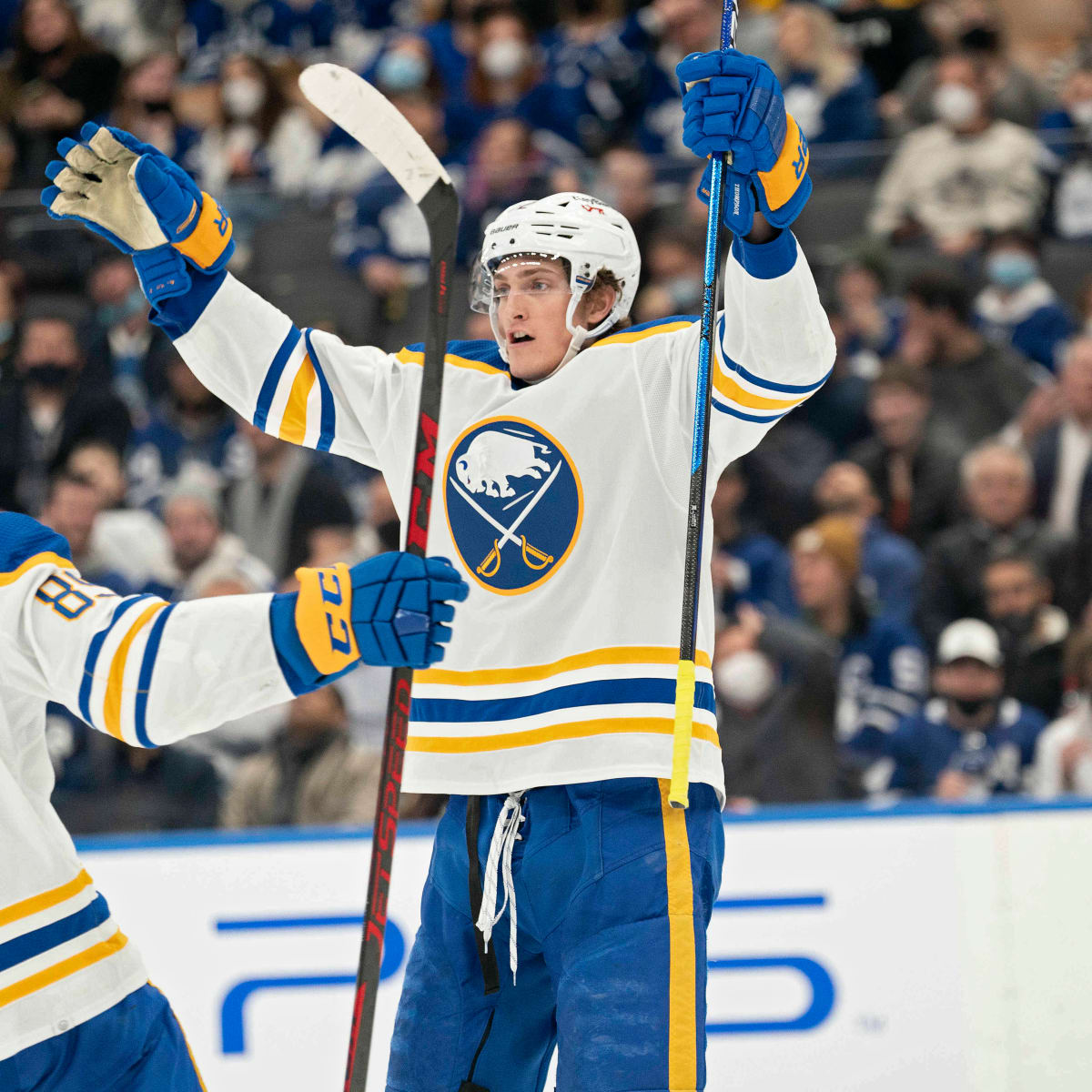 Buffalo Sabres make a big gamble with contract for forward Tage Thompson