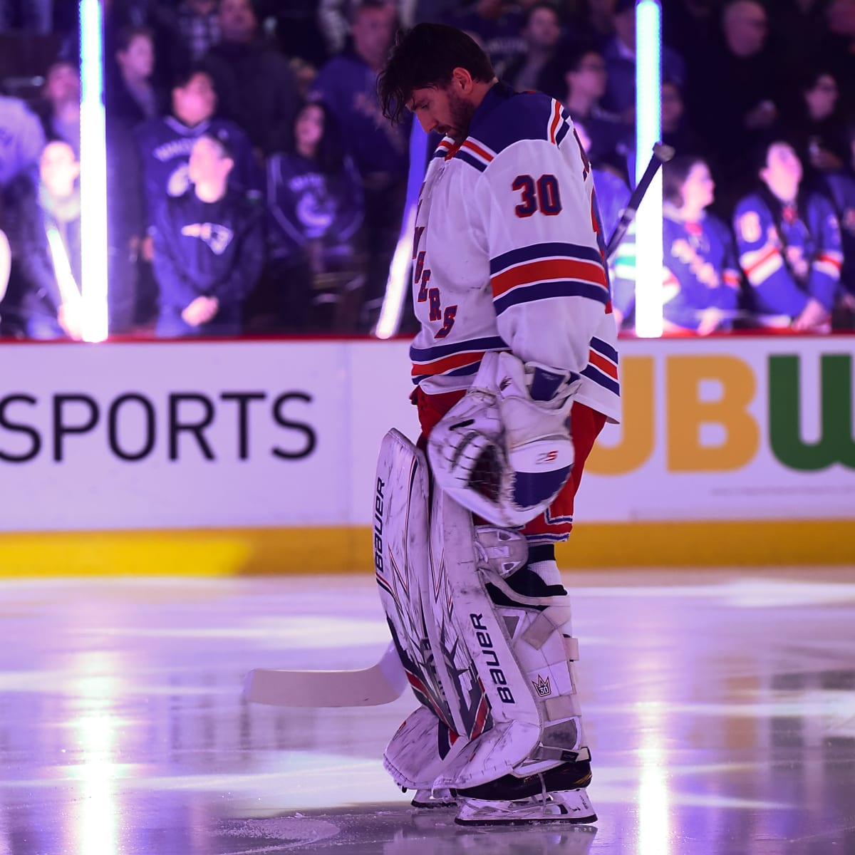 A first look at Henrik Lundqvist in a Washington Capitals jersey