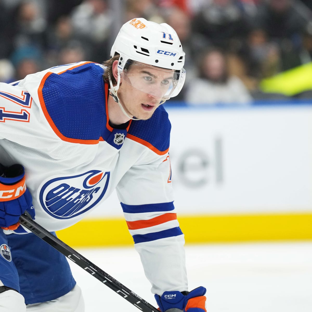 Oilers give forward McLeod a two-year extension