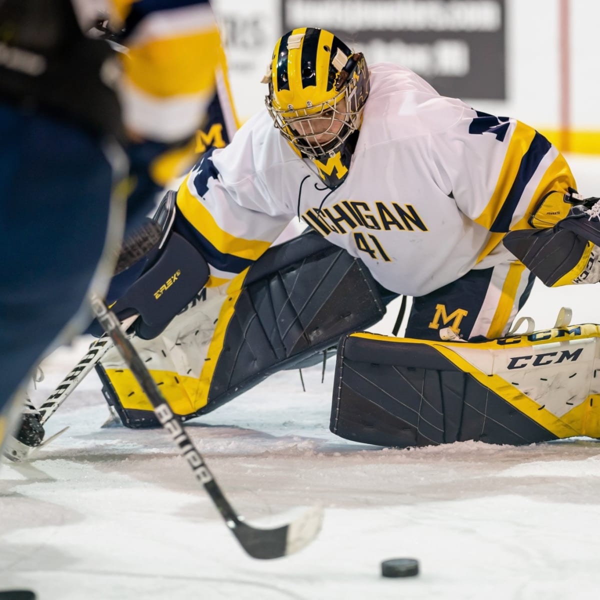 Larkin Named HCA National Rookie of the Month for January - University of  Michigan Athletics