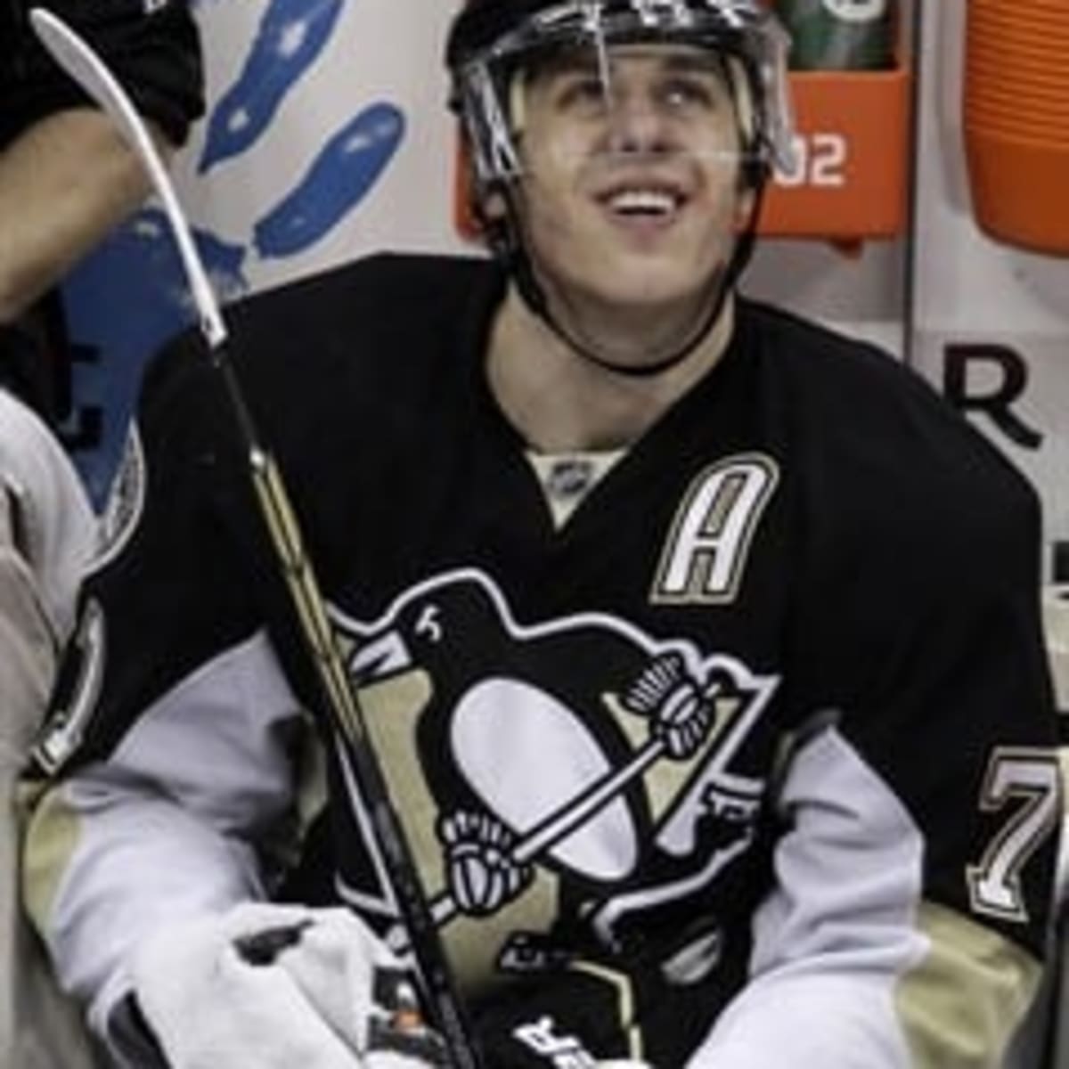 Evgeni Malkin discusses injury scare, says he'll play Sunday vs