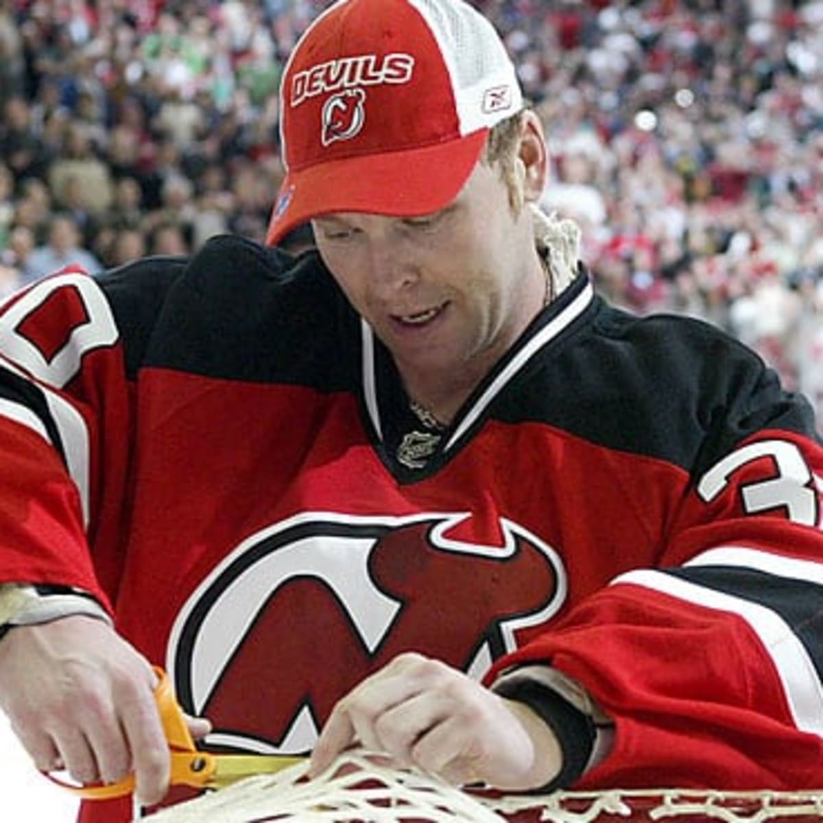 1990's Goaltending: Brodeur vs Hextall - All About The Jersey