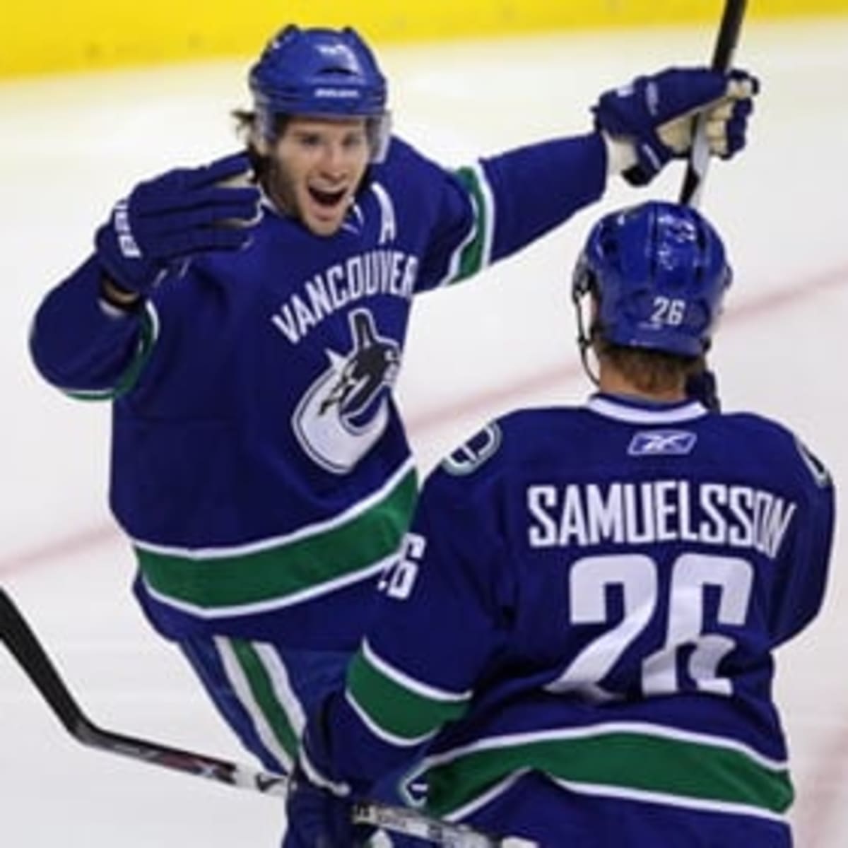 Carter leads LA Kings past Canucks in shootout