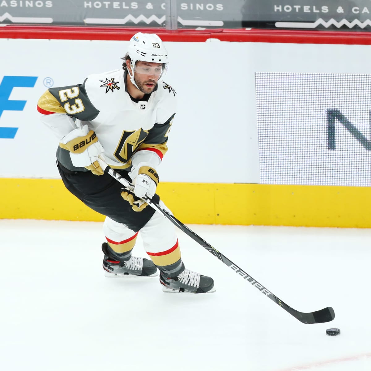 Golden Knights, Alec Martinez agree to three-year contract extension