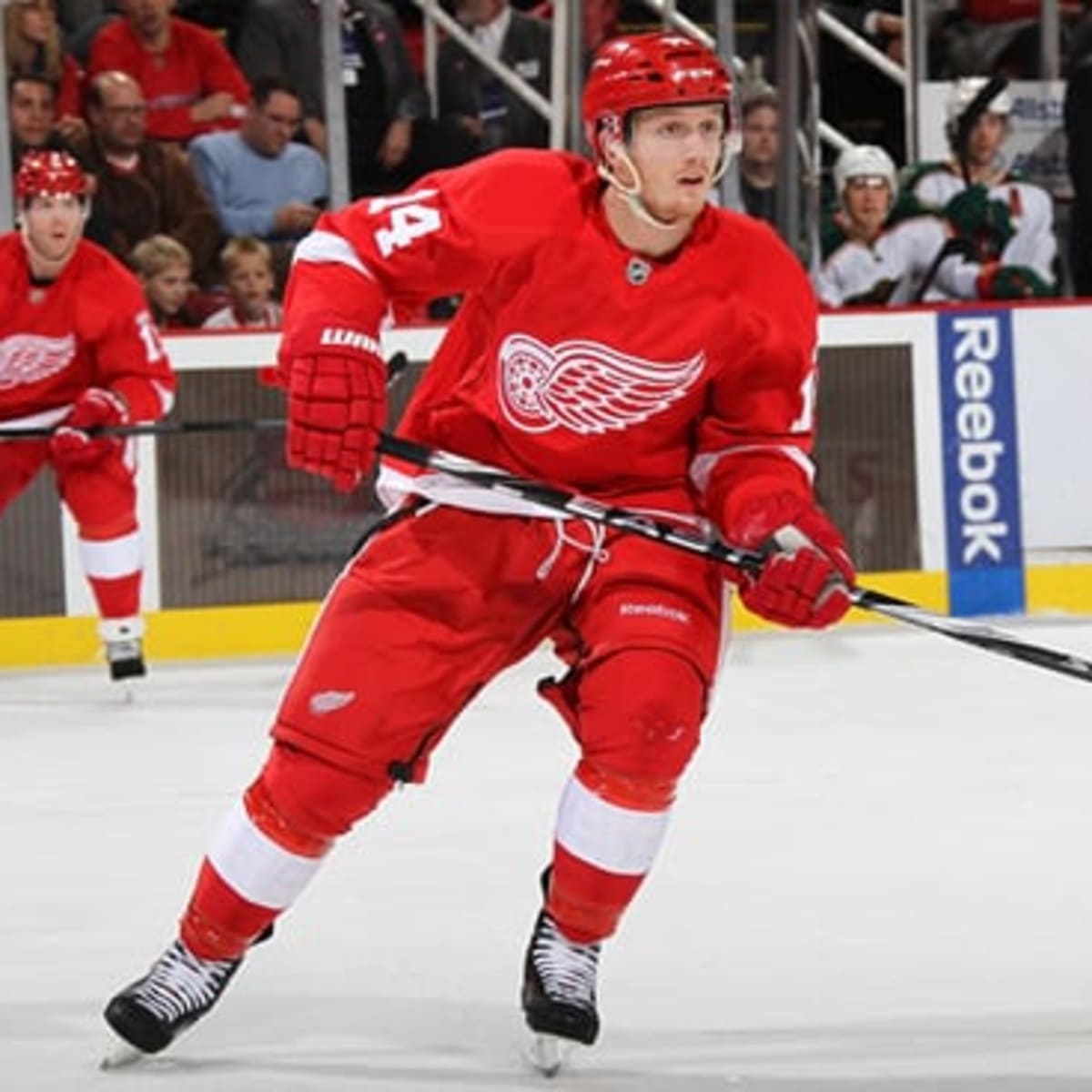 Red Wings Sign Mikael Samuelsson, Jordin Tootoo 