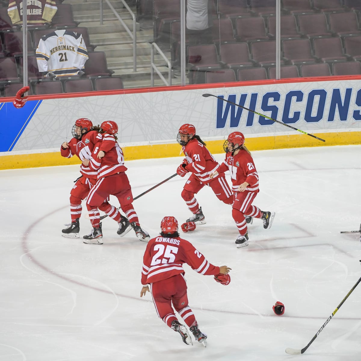 Boston College Women's Hockey on X: History is made: #BCEagles freshman  forward Daryl Watts is the 2018 #PattyKaz winner!   / X