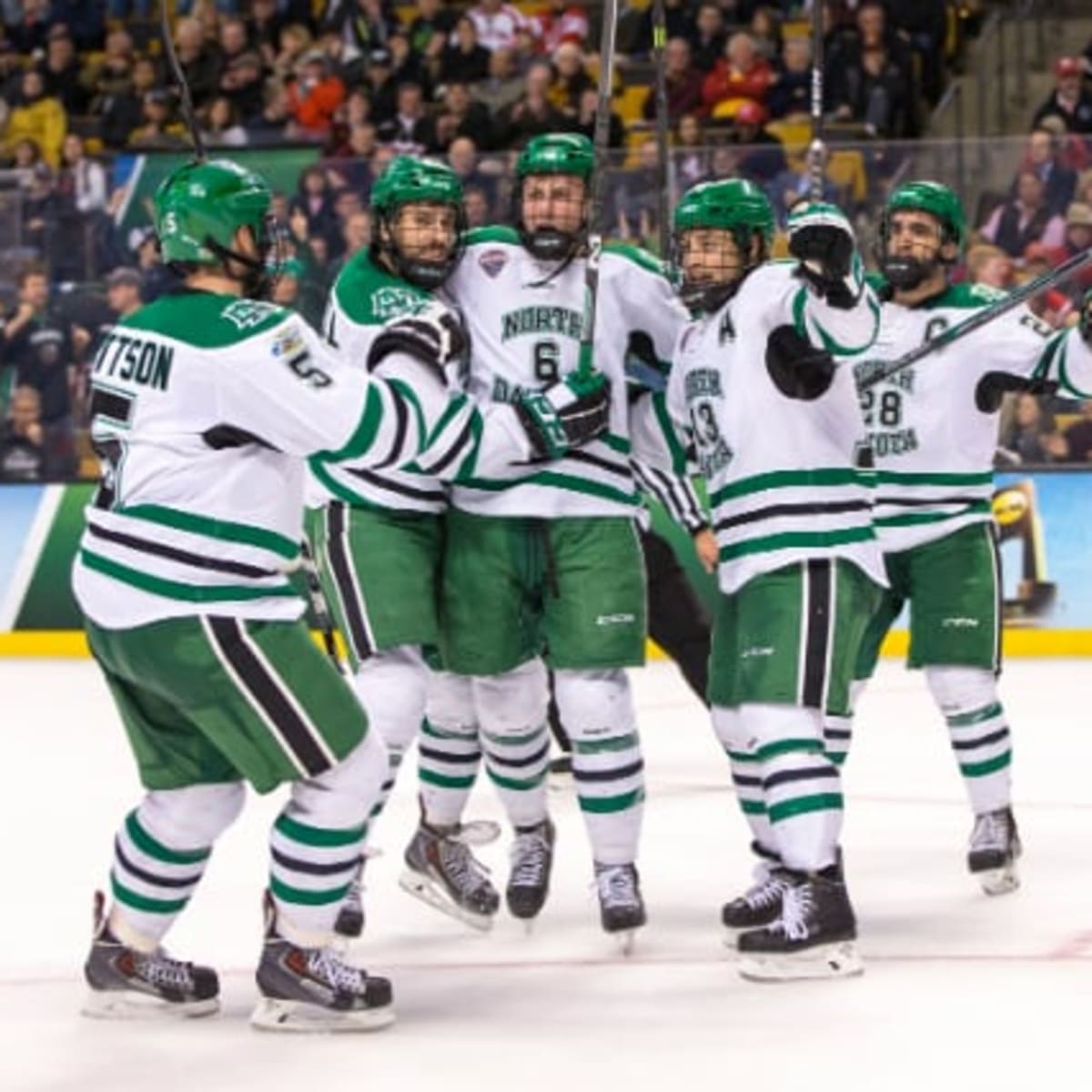 The Sioux Nickname Is Gone, but North Dakota Hockey Fans Haven't