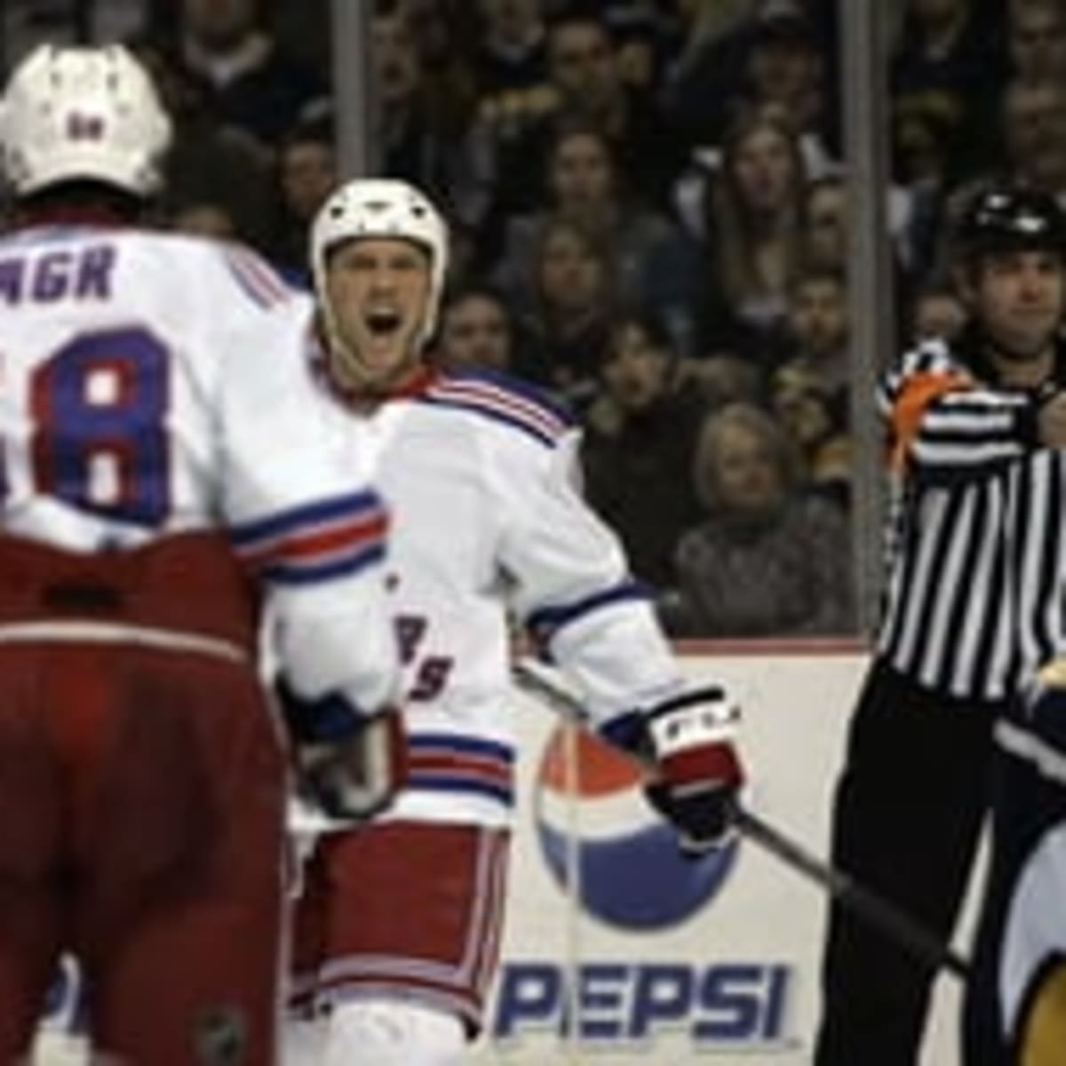 Rangers fall to Sabres in shootout