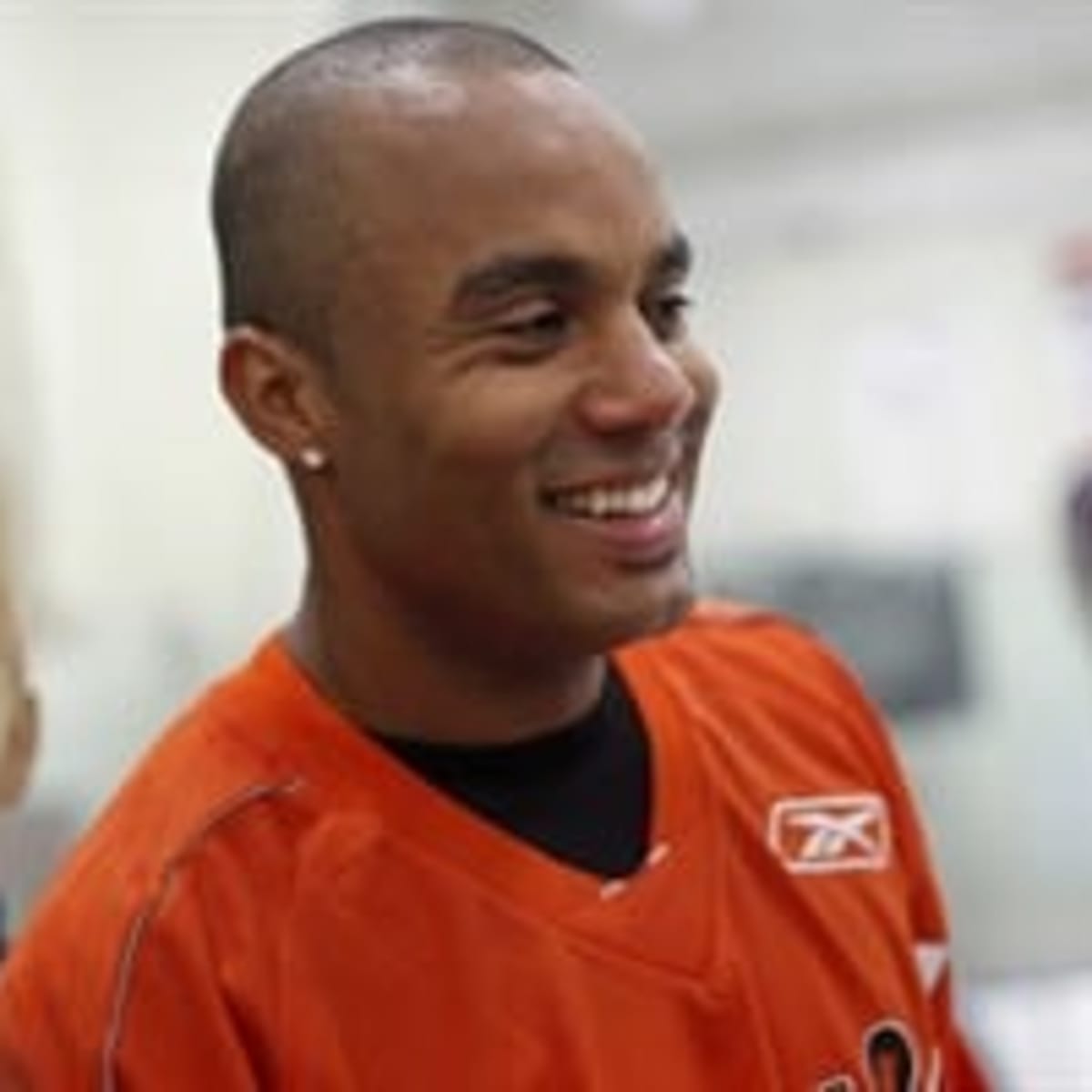 Honoring The Memory of Former Anaheim Ducks Goalie, Ray Emery - Page 2