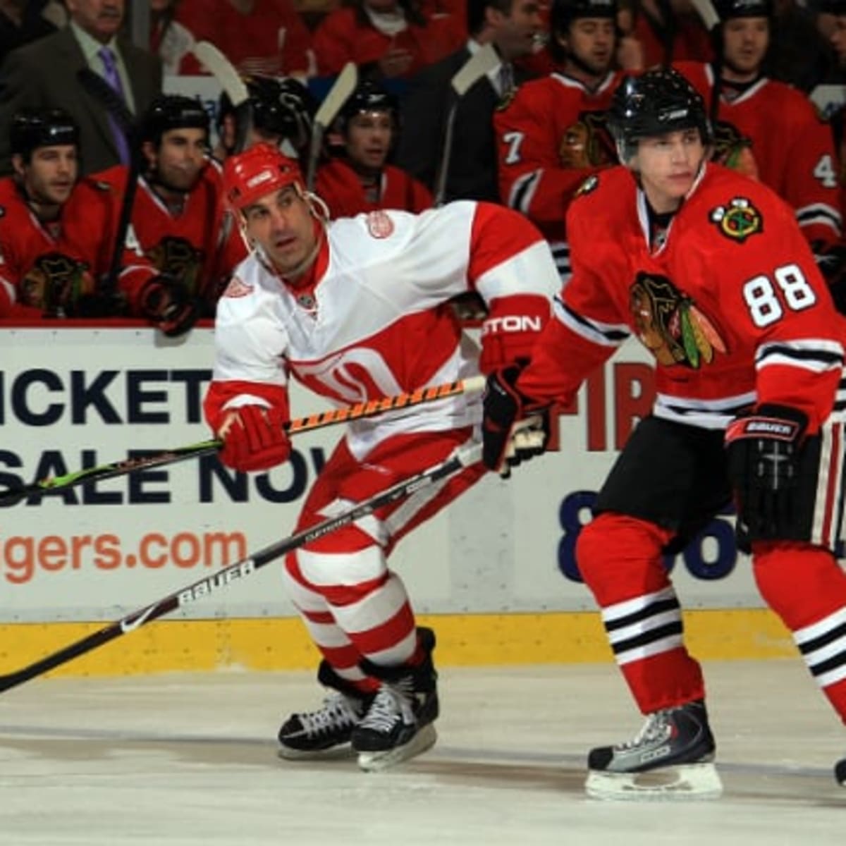 Detroit Red Wings losing Chris Chelios to hometown Chicago