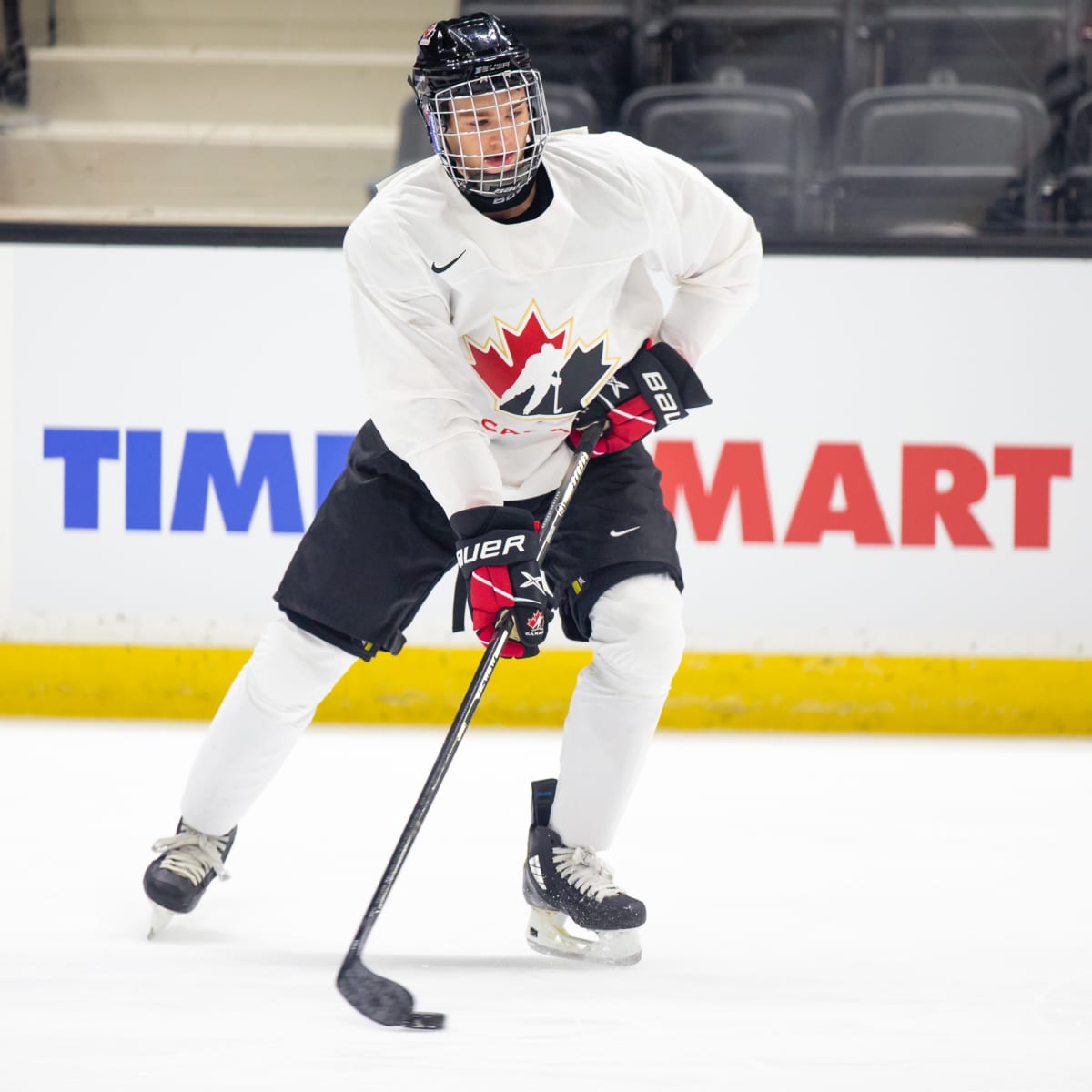 Bedard, Wright, Power headline Canada's 25-man world junior roster