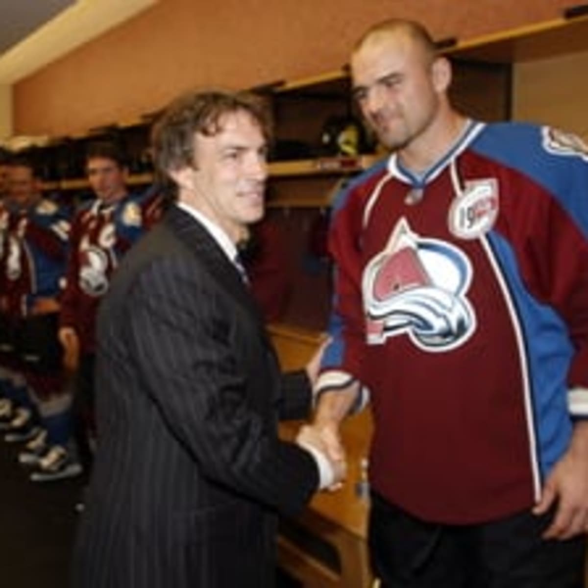 Joe Sakic is once again face of the Avalanche - The Boston Globe