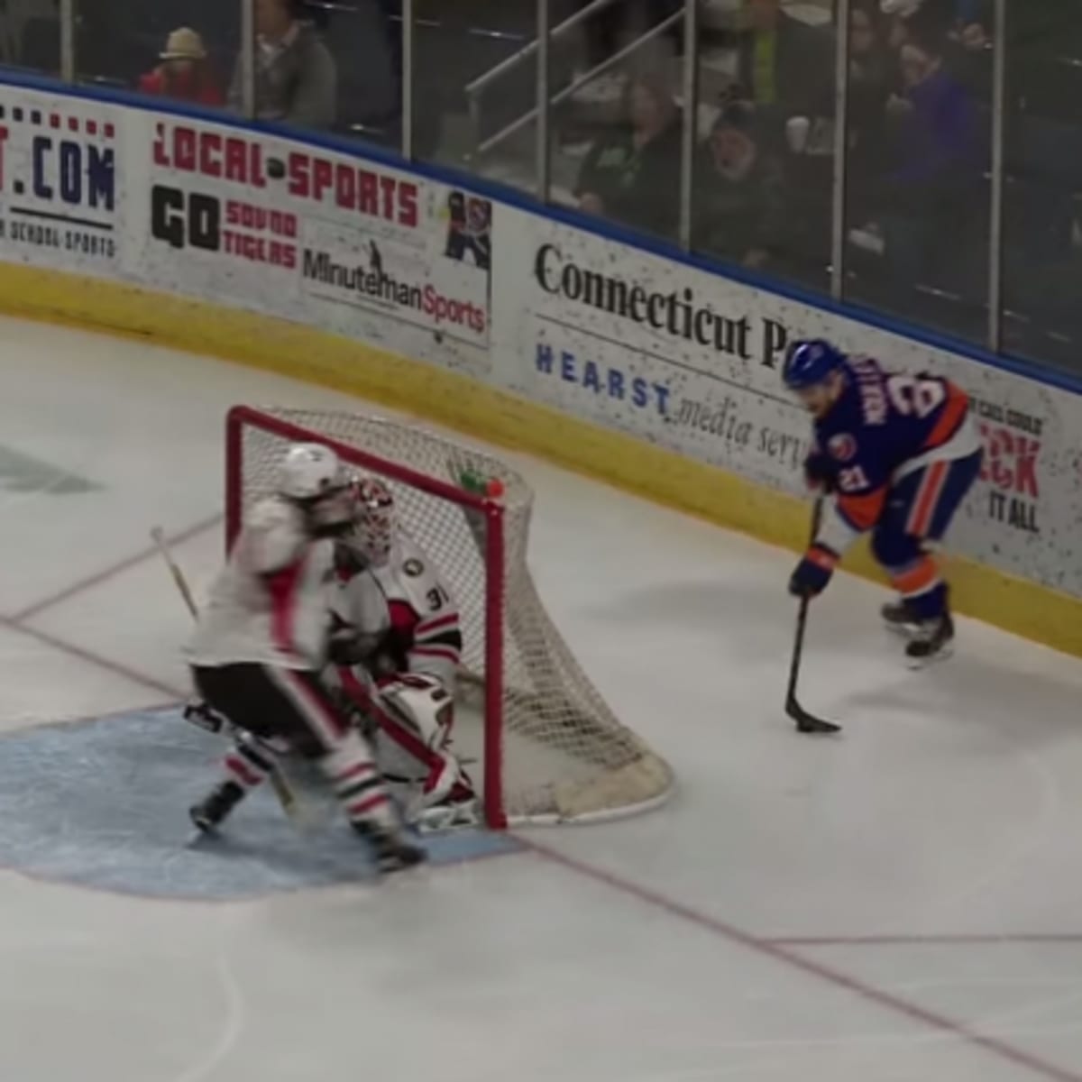 Watch AHL player enter goal of the year conversation with backhand lacrosse style tally