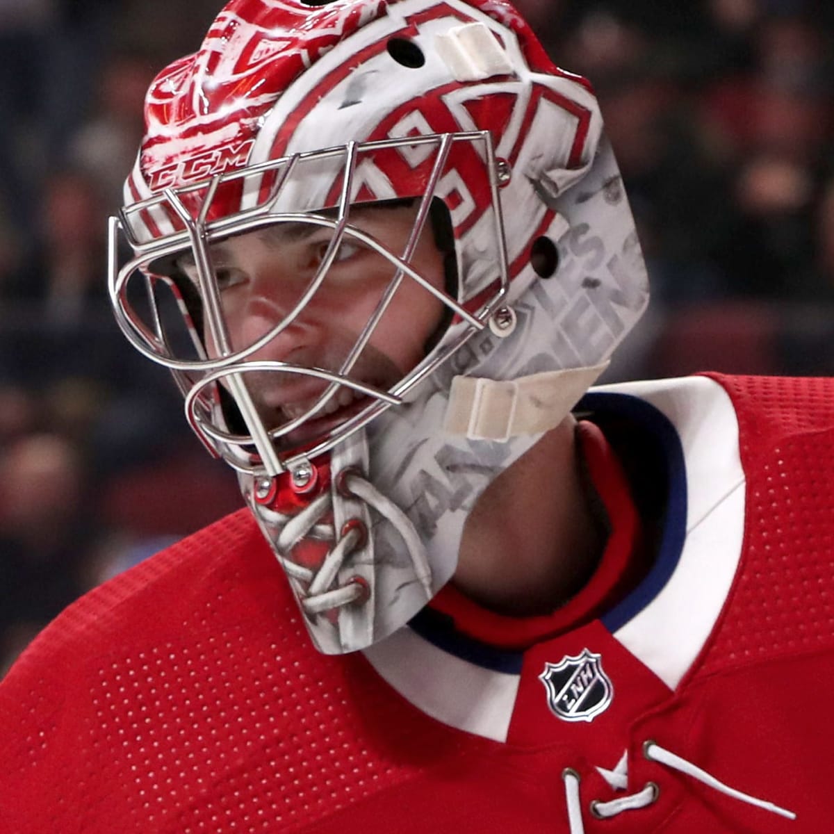 New Red Wings goaltender Alex Nedeljkovic unveils new mask
