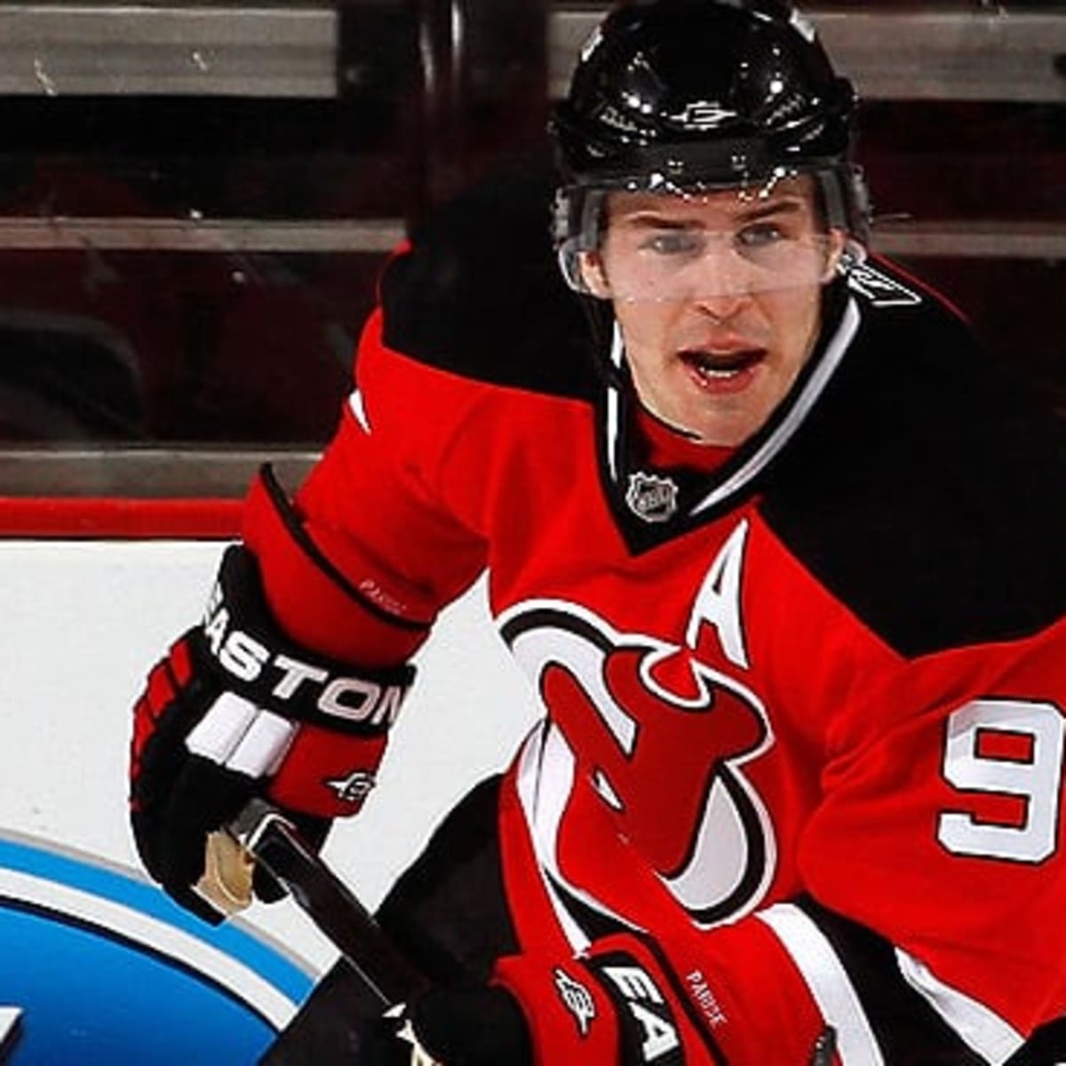 Zach Parise Signs One-Year Deal With New Jersey Devils, Avoiding