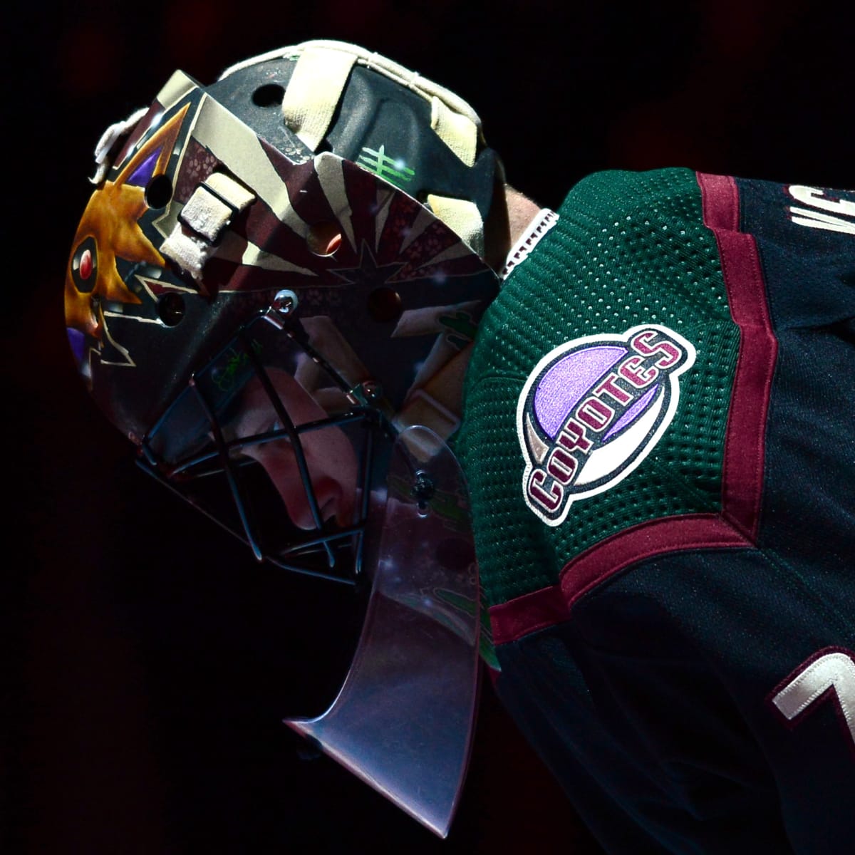 Gila River Arena: NHL's Arizona Coyotes could be locked out of their home  arena starting December 20 if bills aren't paid