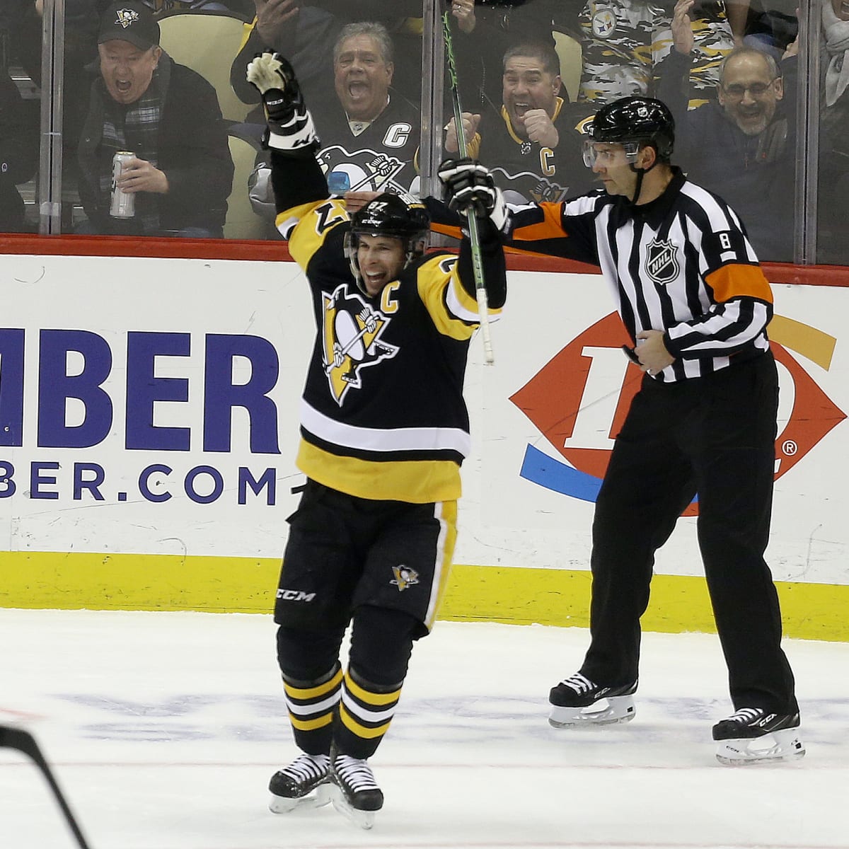 Sidney Crosby joins Mario Lemieux, Alex Ovechkin with latest feat