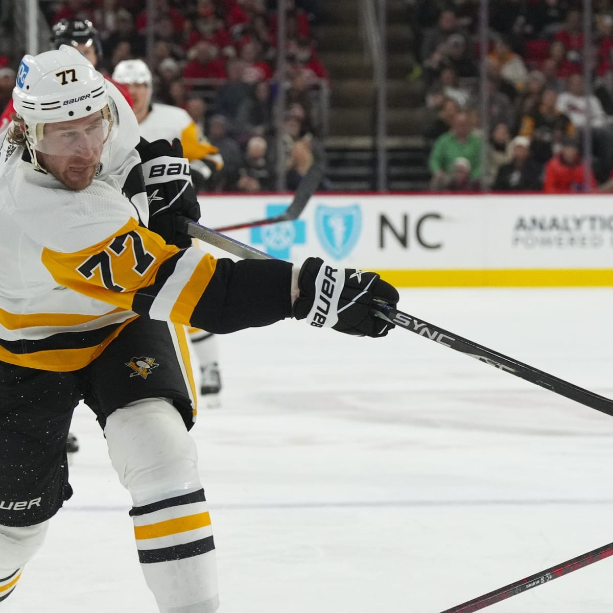 Pittsburgh Penguins' Jeff Carter plays during an NHL hockey game