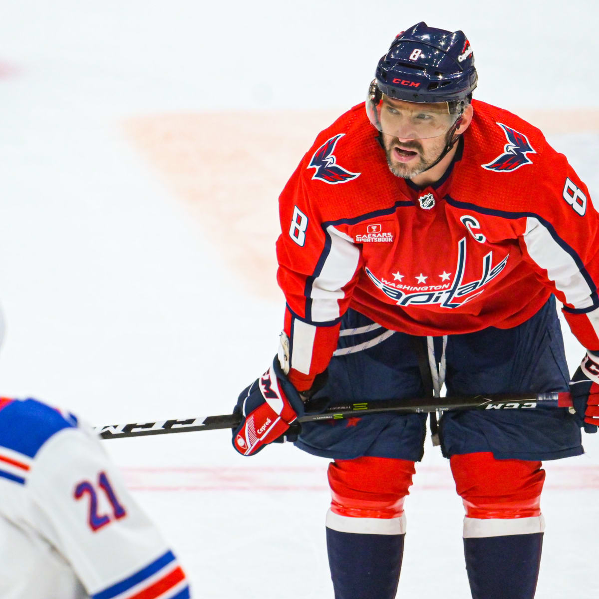 New York Rangers, Washington Capitals drop the gloves in wild