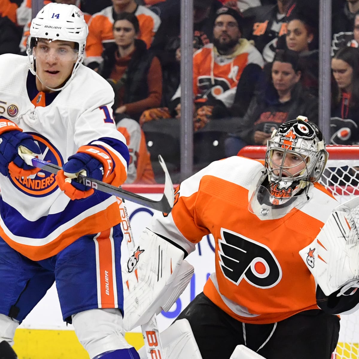 NHL playoffs: New York Islanders win opener vs. Philadelphia Flyers