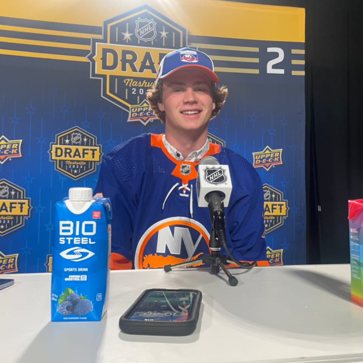 NHL Draft 2022: New York Islanders select Quinn Finley 78th