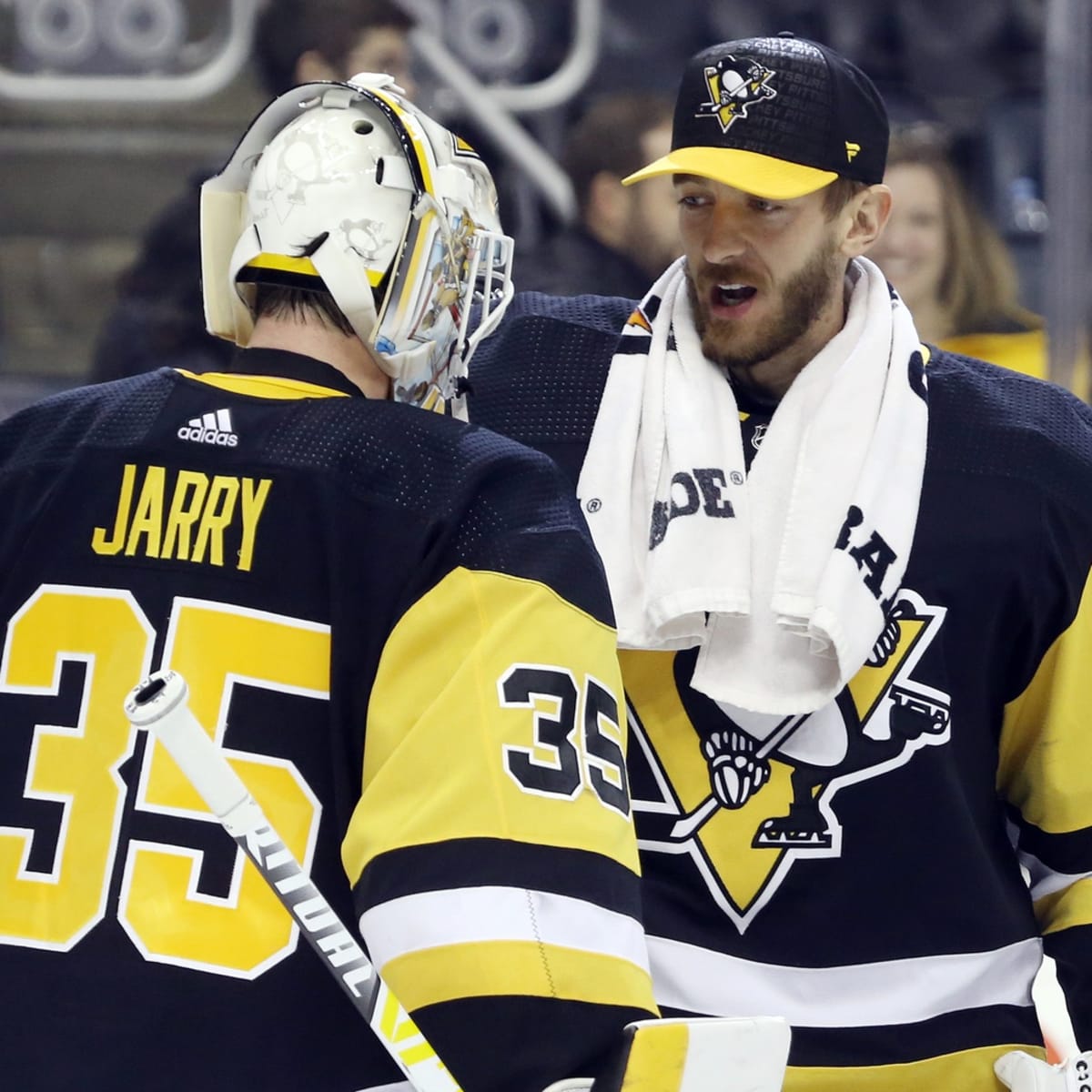Penguins Goalie Battle: What to Do with Jarry & Murray PHN+