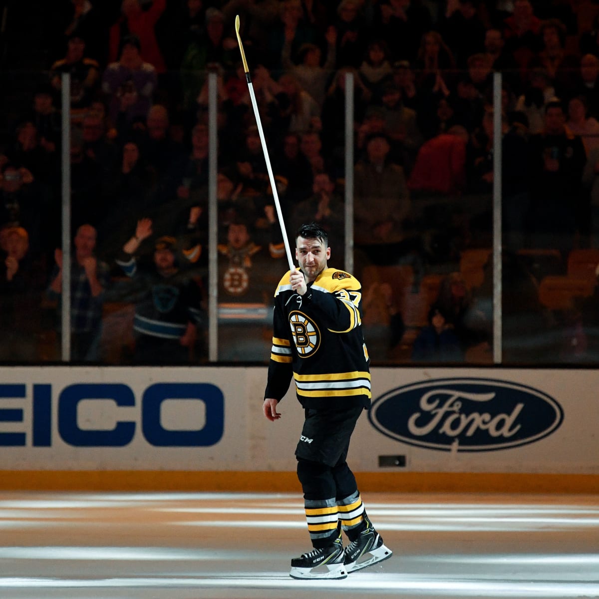 Outlook for Boston Bruins After Key Retirements, Departures - Stadium