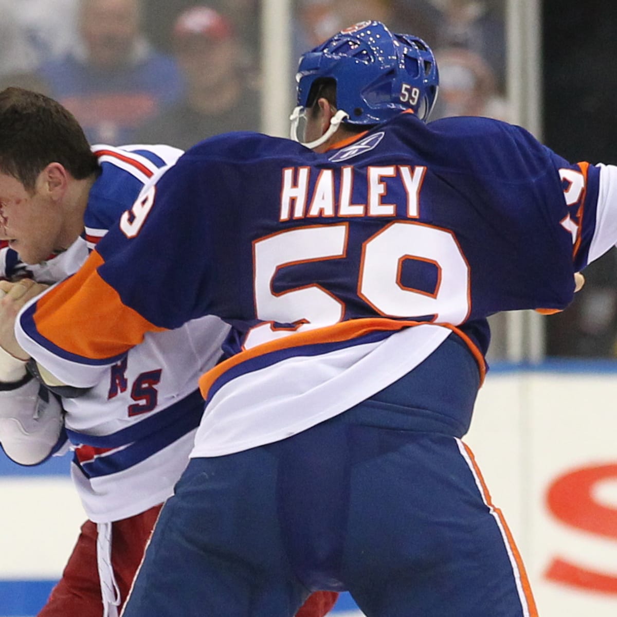 The connection between the NY Islanders and the popularity of the