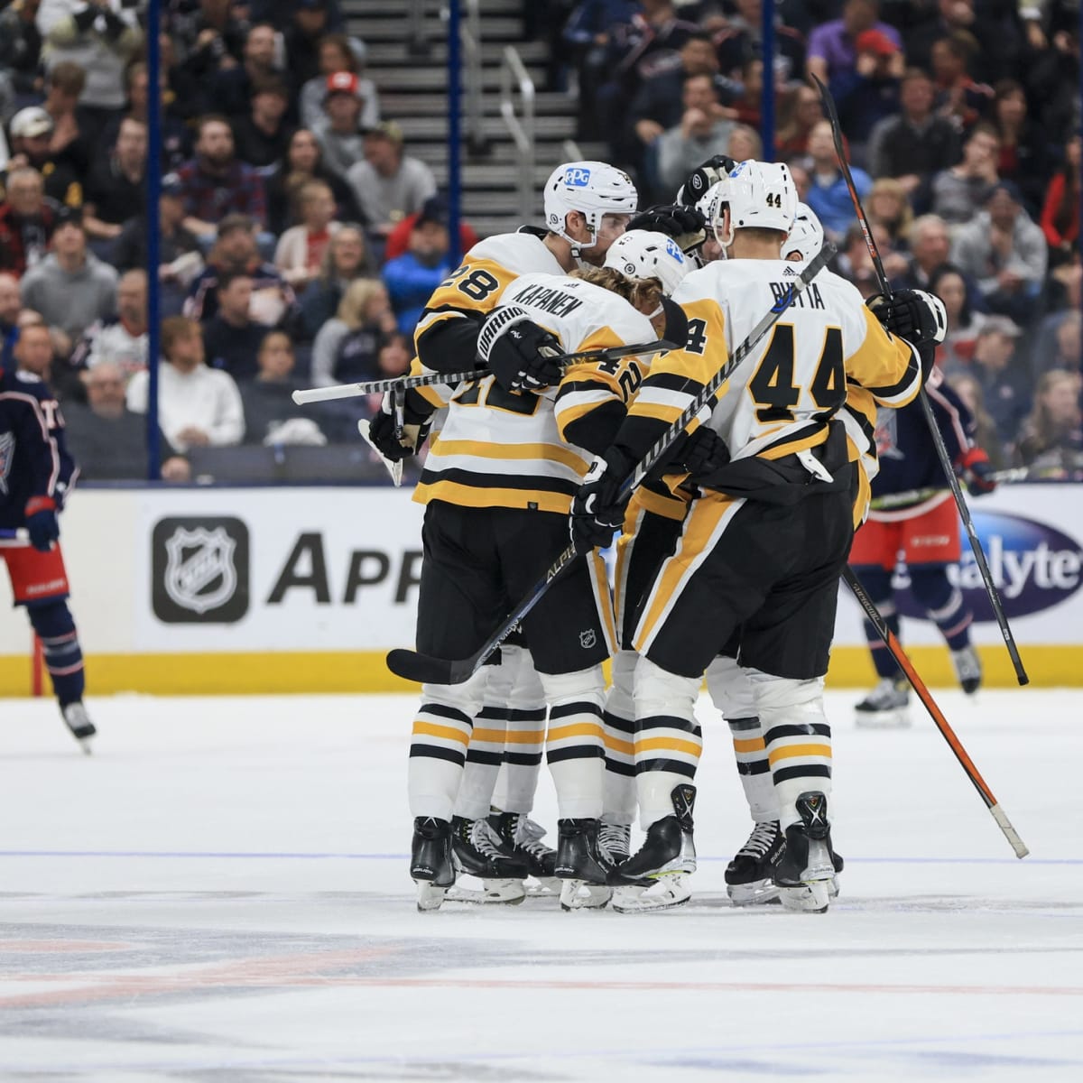 Penguins' center depth to rely on Carter with Crosby, Malkin out