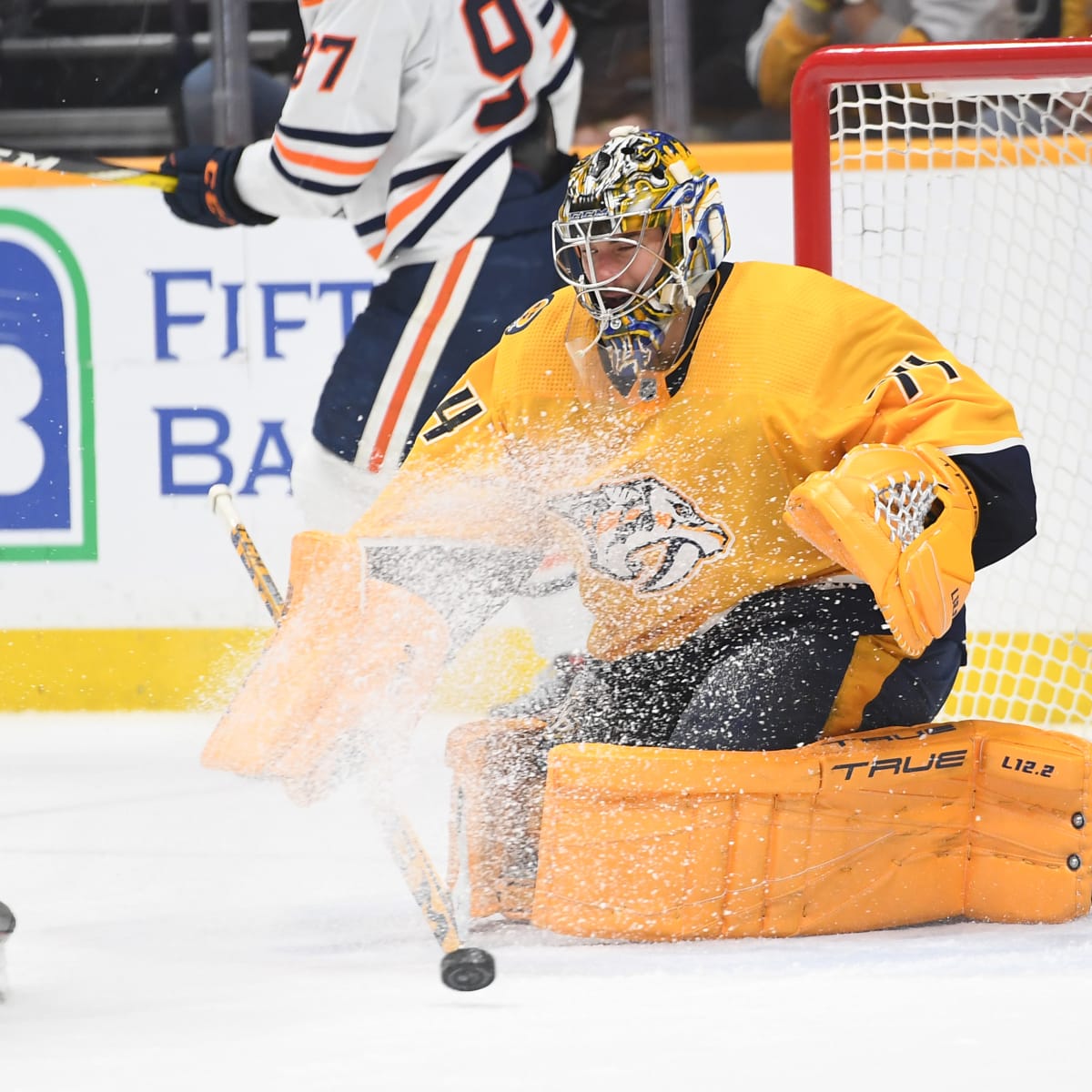 NHL Scores: Juuse Saros has unreal game as Nashville Predators