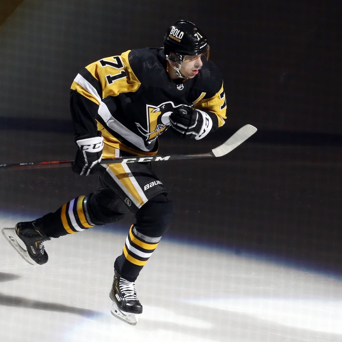 Penguins C Evgeni Malkin plays in 1,000th NHL game