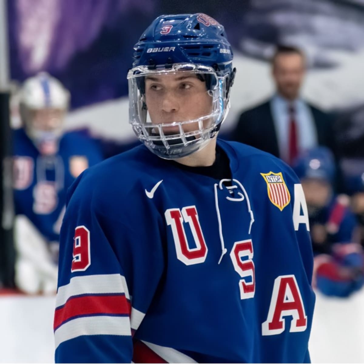 Alex Newhook - Men's Hockey - Boston College Athletics