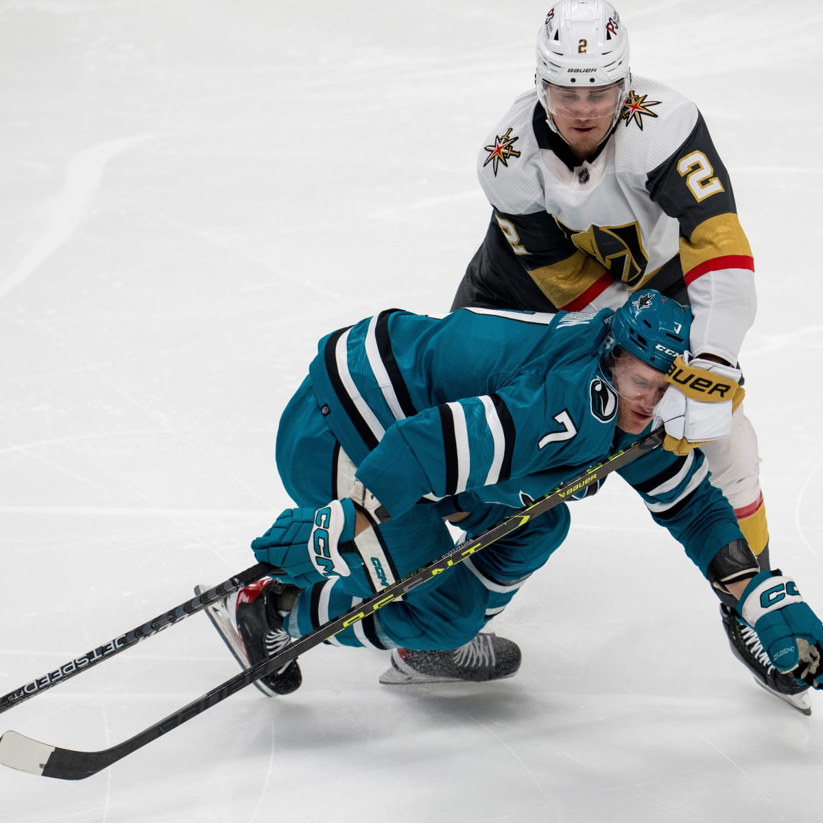 Golden Knights open 2023 with 3-2 win against Avalanche