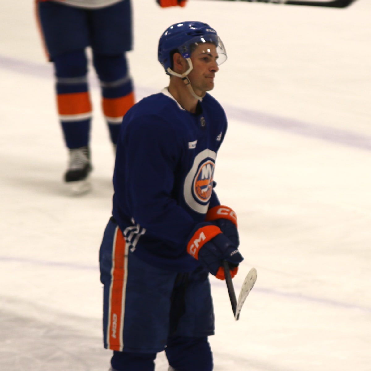 Why Barzal Would Benefit on Wing, QMJHL Head Coach Provides Insight