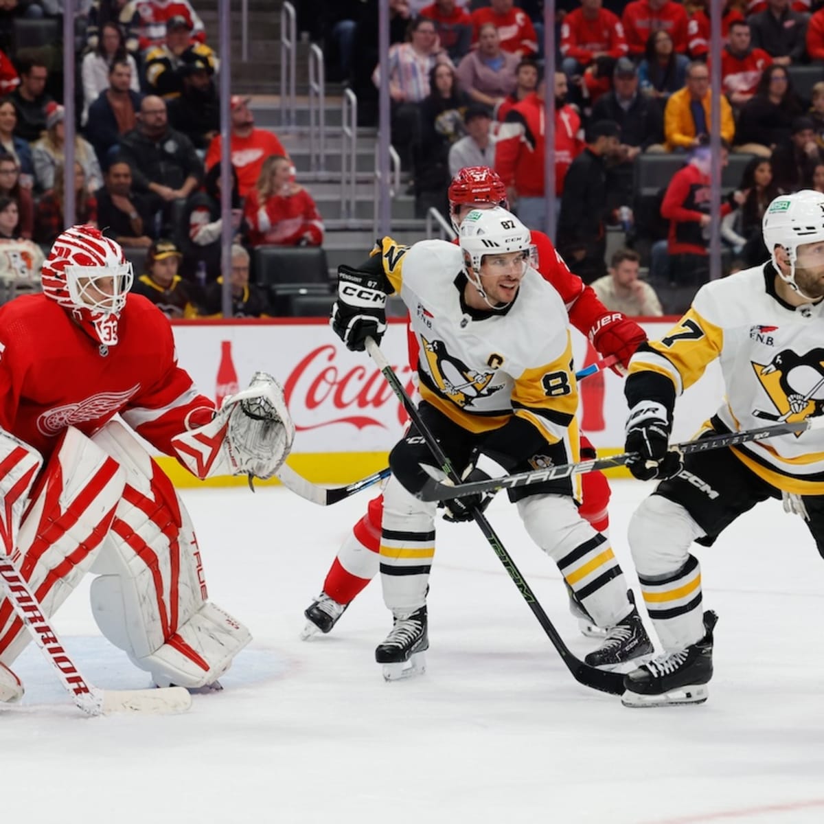 Raymond helps Red Wings beat Penguins 3-2 in SO - The San Diego  Union-Tribune