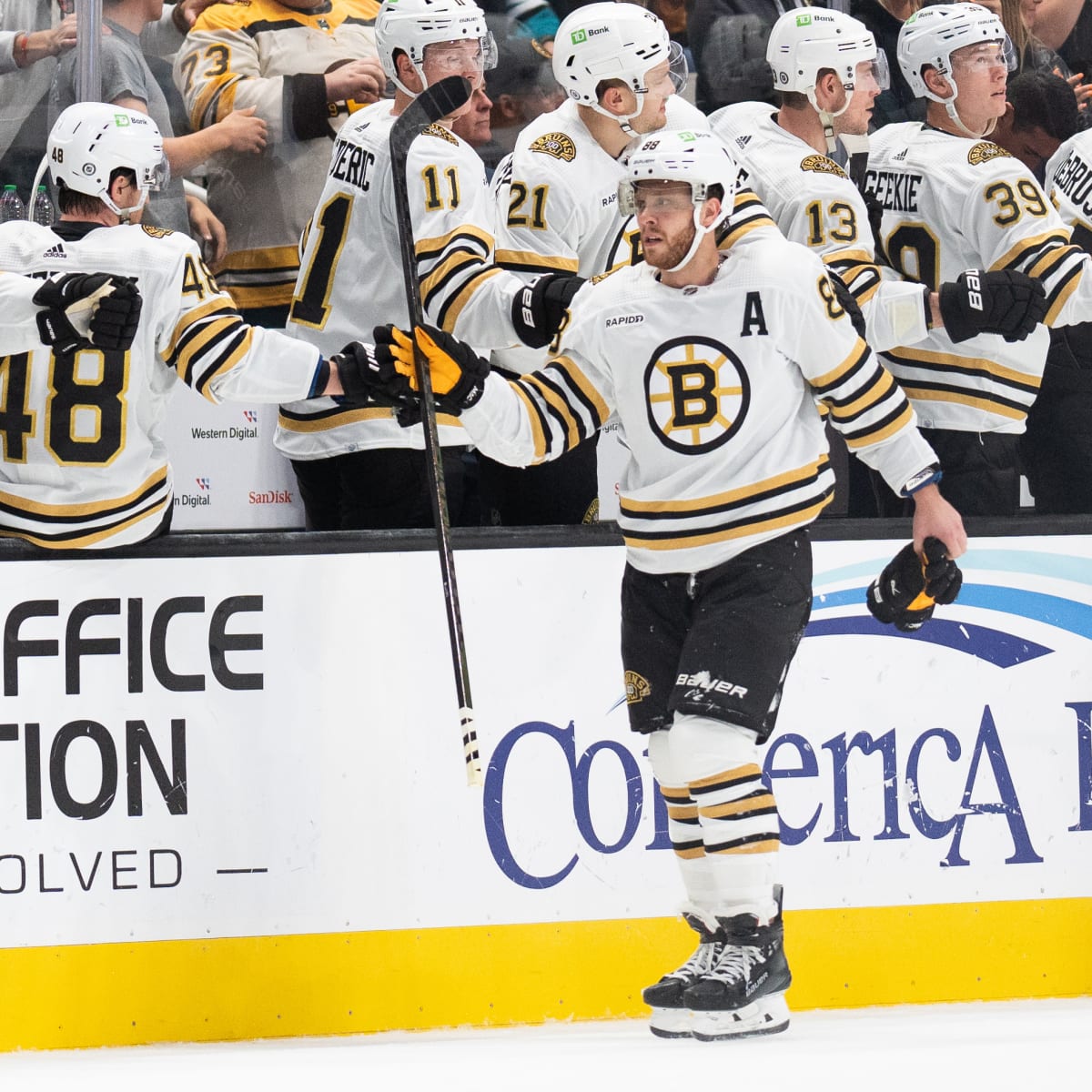 Jake DeBrusk scratched for being late to Bruins team meeting