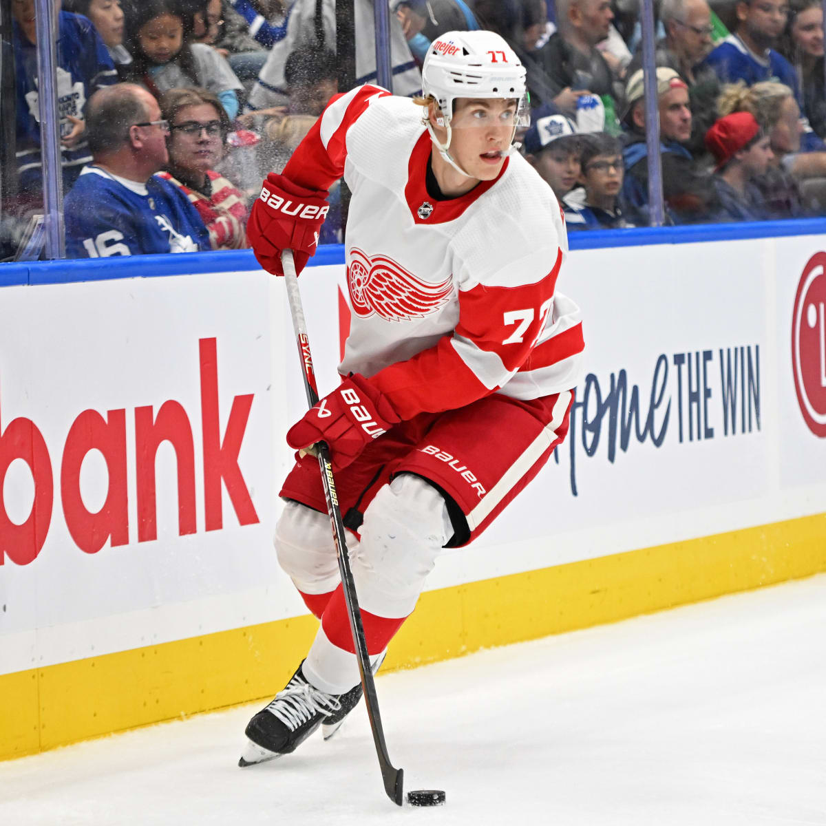 Berggren, Edvinsson Named to AHL's All-Star Classic - The Hockey News  Detroit Red Wings News, Analysis and More